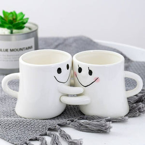 2pcs/lot Cartoon Hug and Smile expression Ceramic Couple Mug